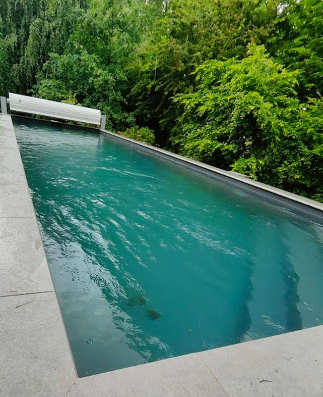 Piscine sur mesure haut de gamme